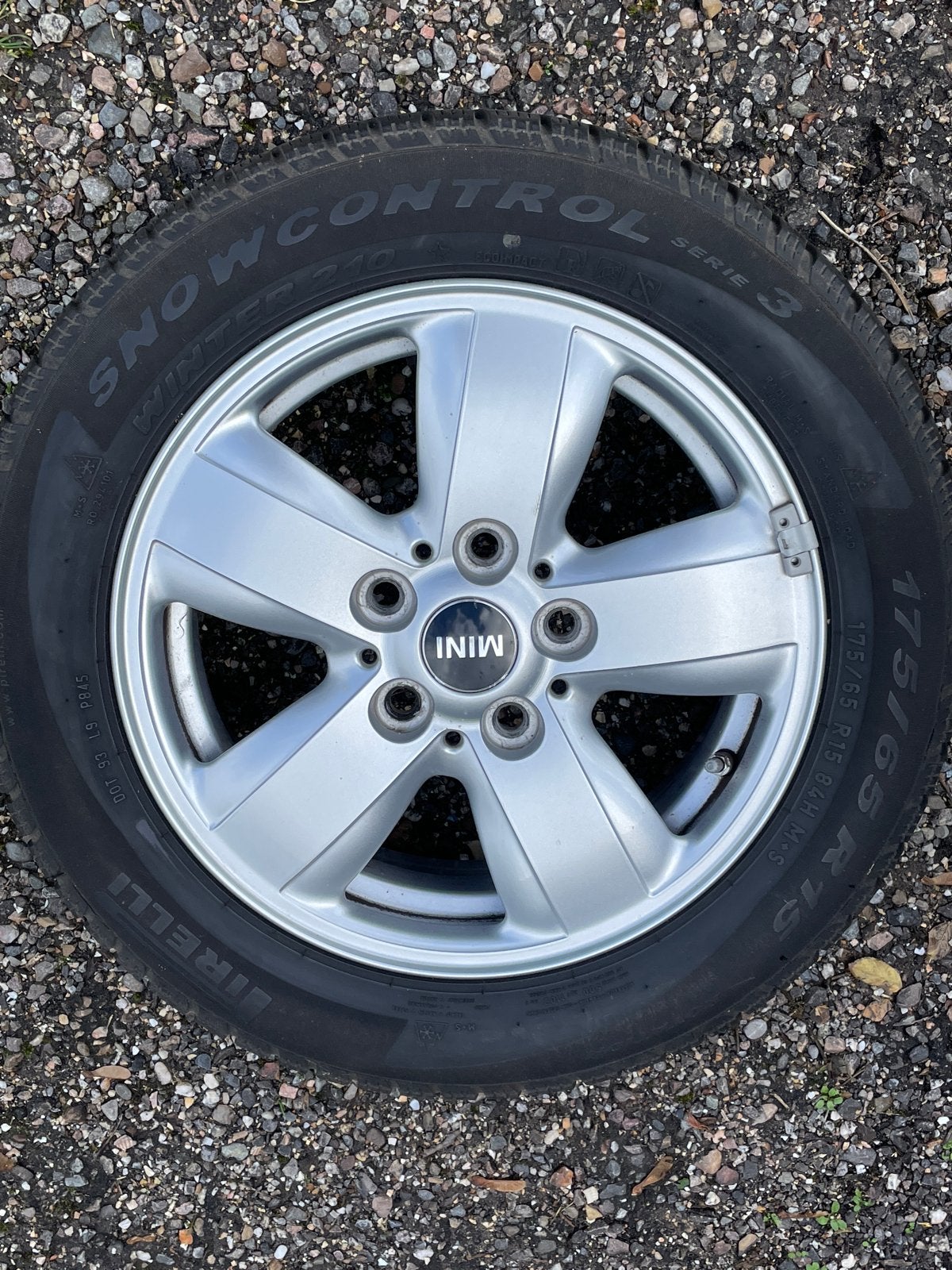 Mini Helispoke velgenset Pirelli Snowcontrol winterbanden, Ophalen, Gebruikt