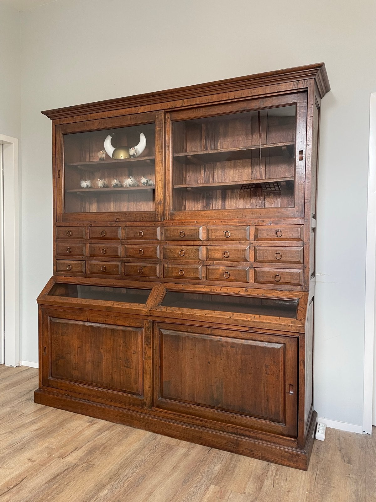 Prachtige oude vintage apothekerskast / grutterskast, Ophalen