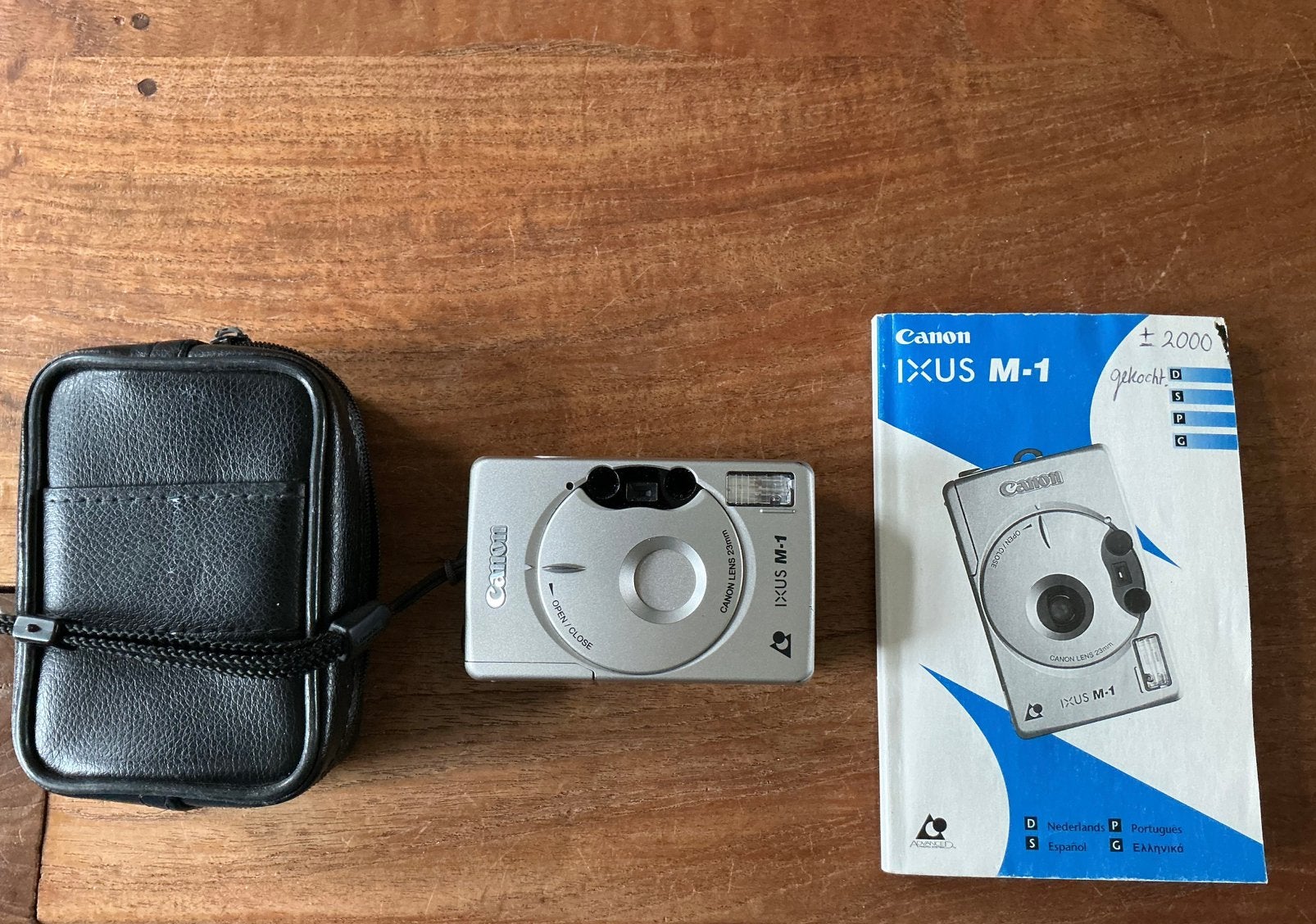 Camera Canon ixus M1, Ophalen, Zo goed als nieuw, Compact, Canon