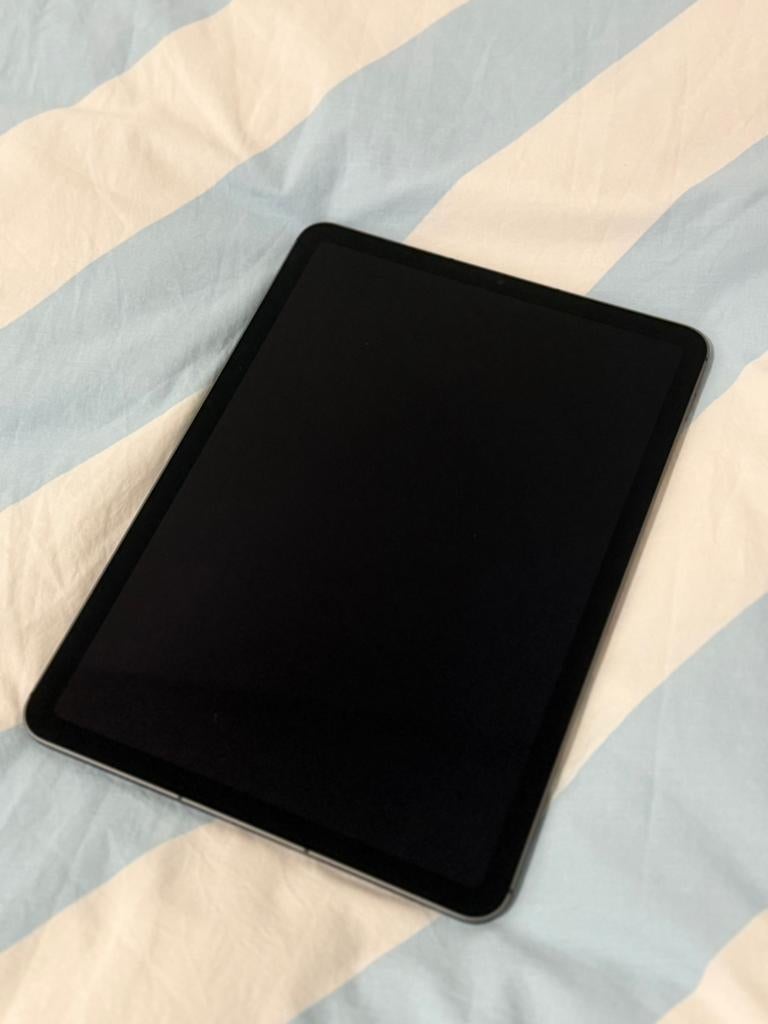 Ipad 5 gen, Computers en Software, Apple iPads, 10 inch, Apple iPad, Ophalen of Verzenden, Zo goed als nieuw