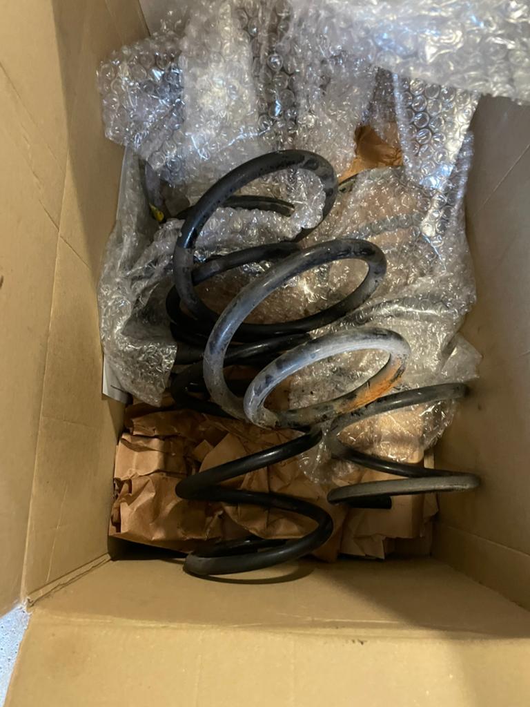 Original Abarth Springs (2019 Model)/Originele Abarth-veren, Ophalen of Verzenden, Fiat