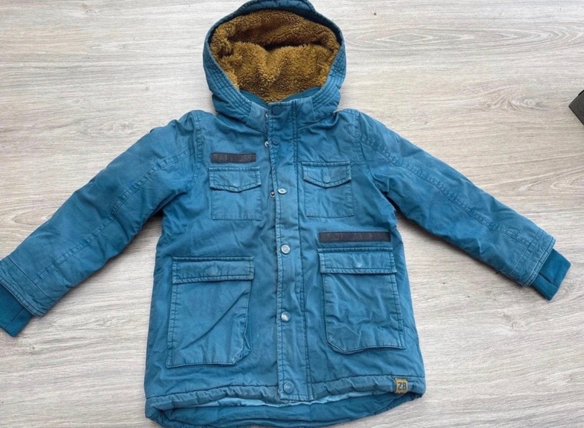 Stoere winterjas voor jongens - Maat 104/110, Ophalen of Verzenden, Gebruikt, Jongen, Jas