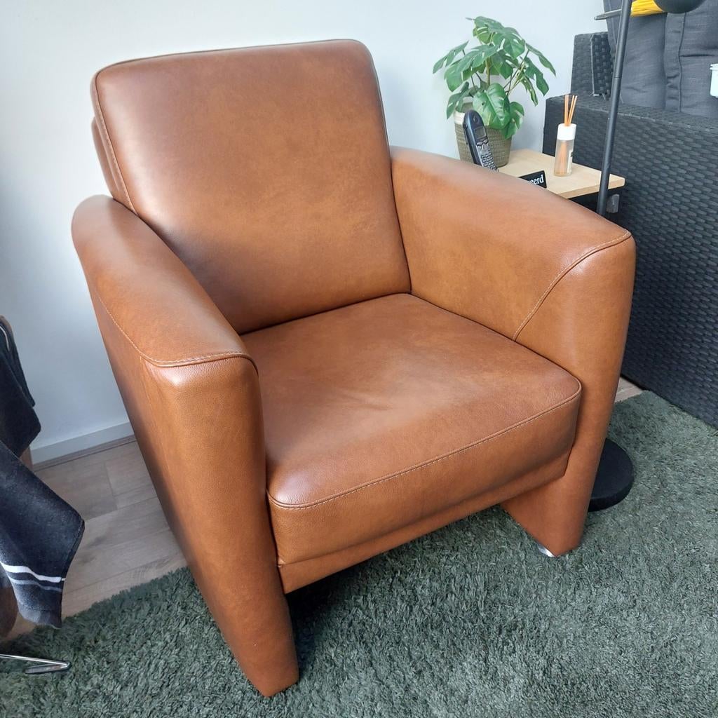 Prachtige Cognac lederen Fauteuil, Huis en Inrichting, Fauteuils, Ophalen, Zo goed als nieuw, 50 tot 75 cm, Leer