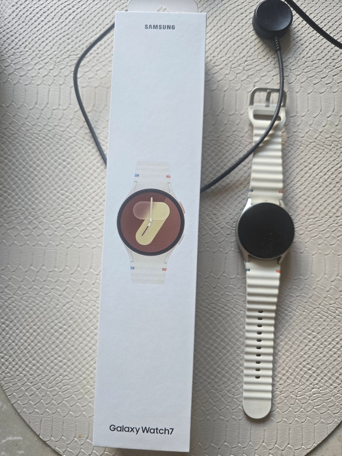 Samsung galaxy watch7 LTE, Ophalen of Verzenden, Zo goed als nieuw, Zwart, Android