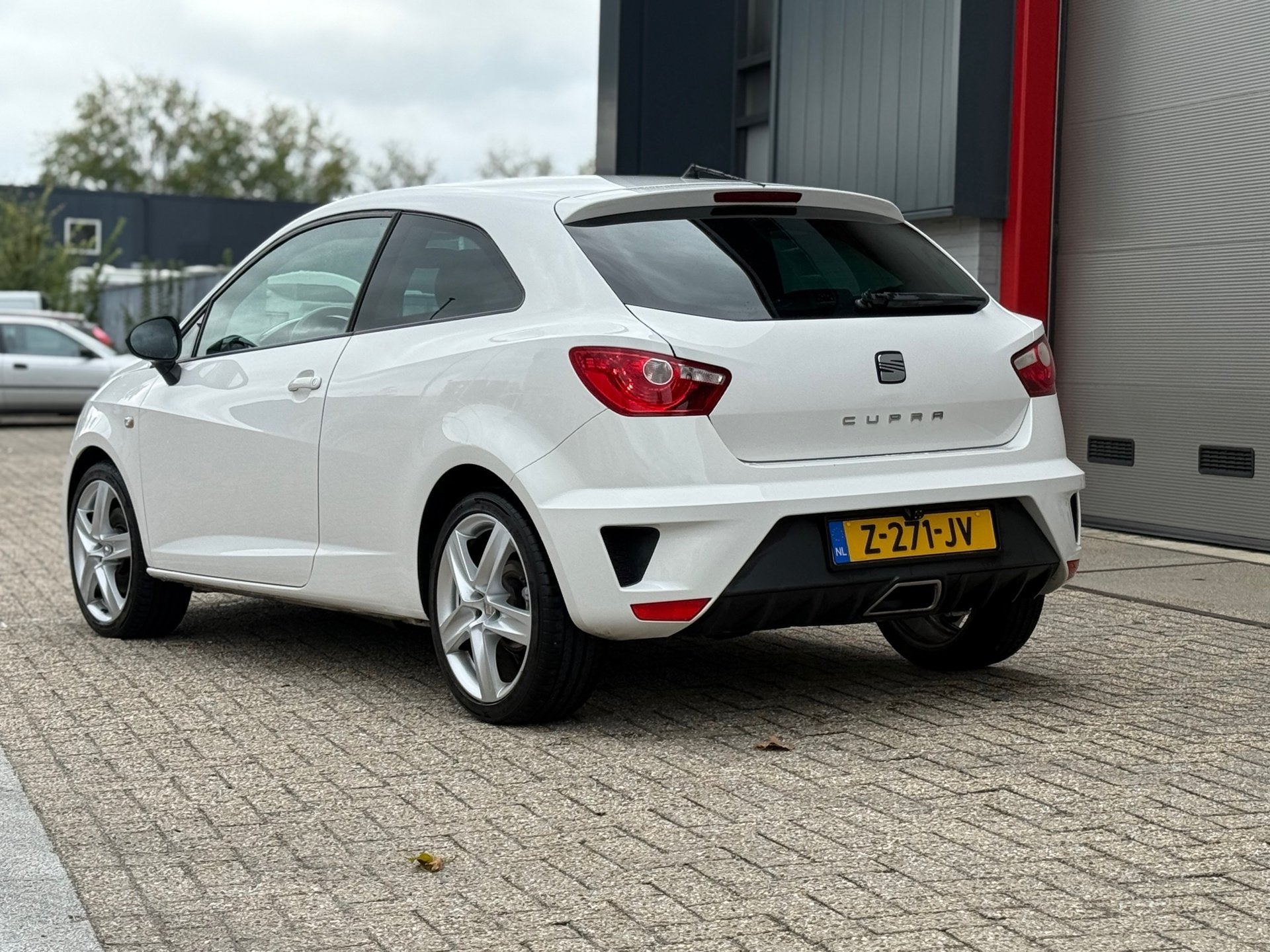 Seat Ibiza SC Cupra 1.4 TSI 180ch BVA - Suspension sport - Carnet entretien - Carplay - Jantes 17" - Non fumeur
