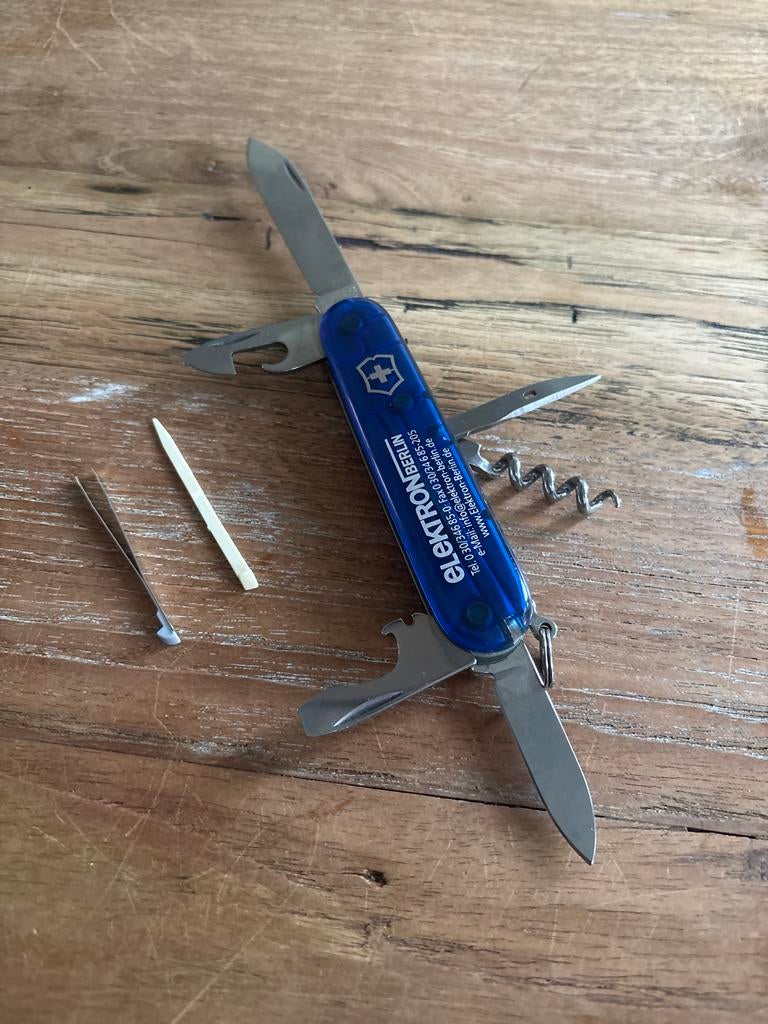 Victorinox Spartan transparant blauw met reclame, Ophalen of Verzenden, Zo goed als nieuw