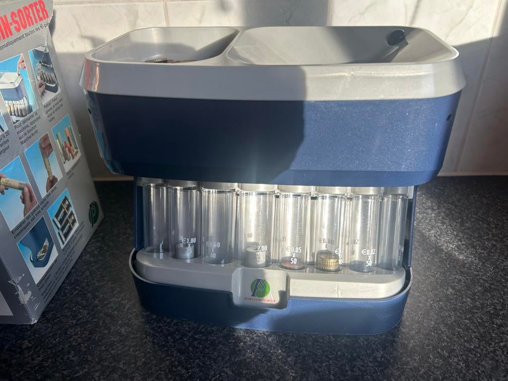 Euro Coin Sorter - munten telmachine incl nieuwe batterijen, Postzegels en Munten, Ophalen of Verzenden, Sorteermachine of Telmachine