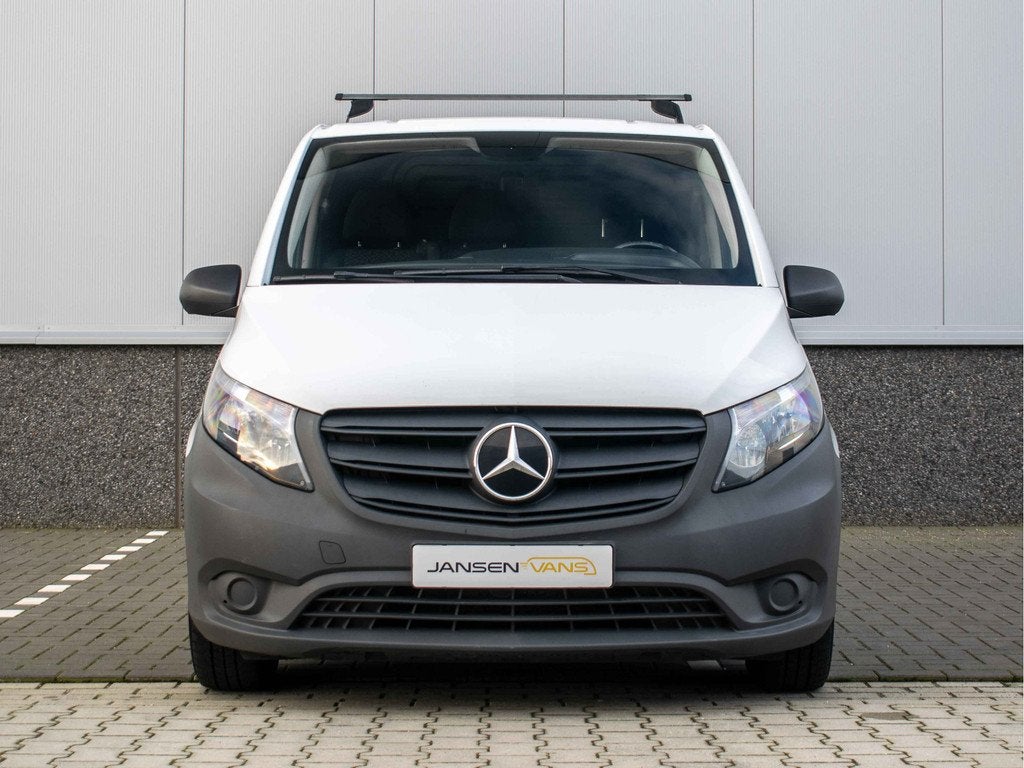 Mercedes-Benz Vito 114 CDI Lang | Trekhaak 2500kg | Carplay, Automaat, Gebruikt, 2500 kg, Wit