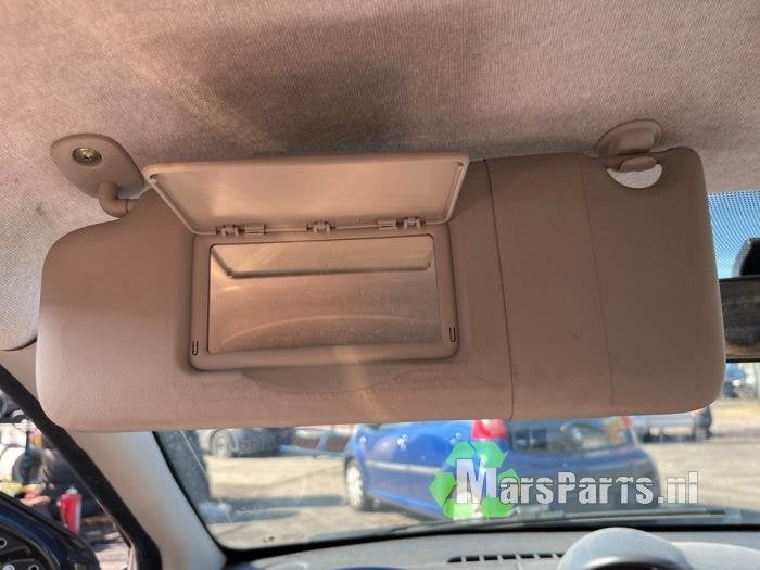 Zonneklep van een Renault Twingo, Gebruikt, -, Renault, -