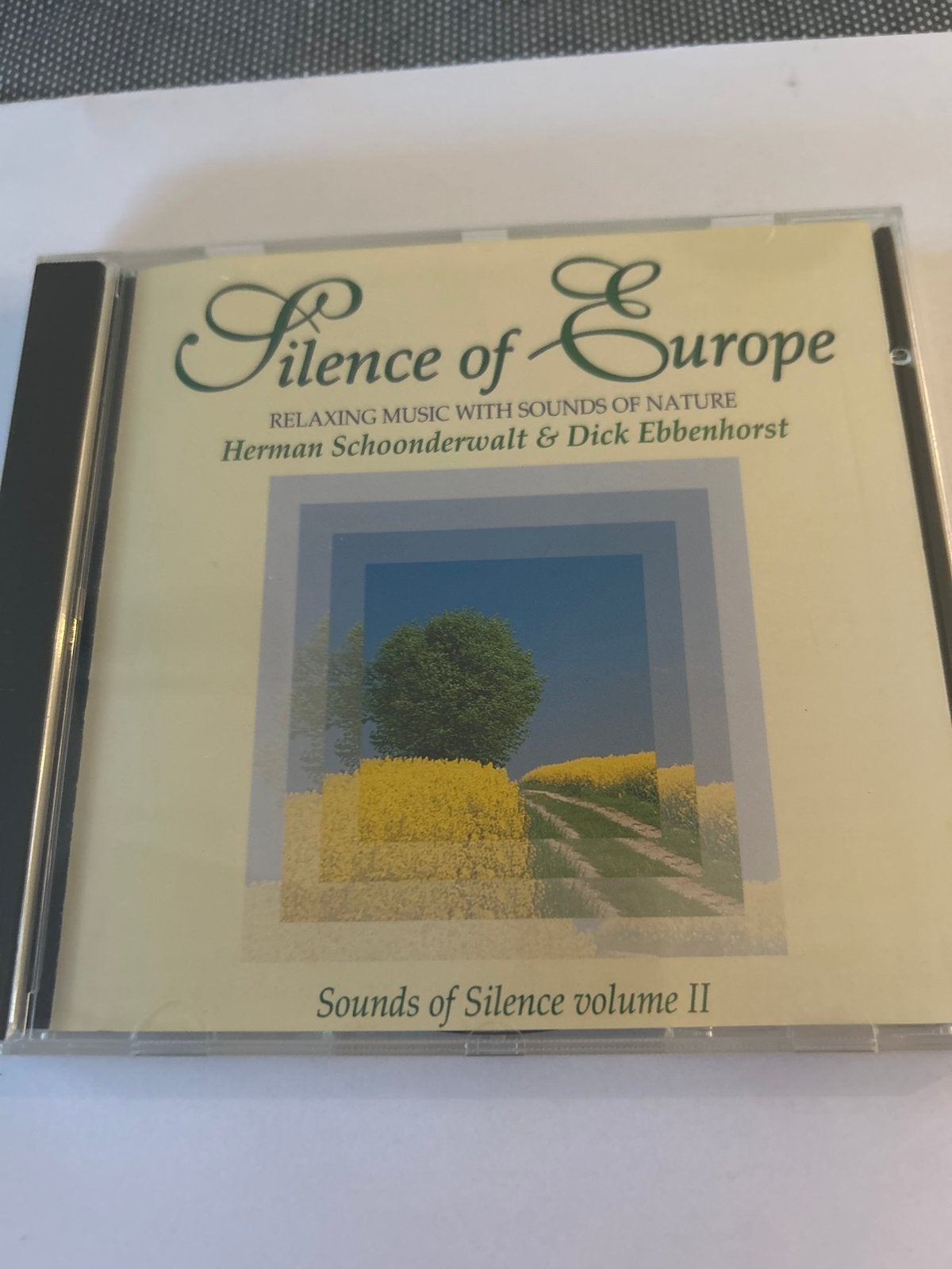 Silence of Europe - Relaxing Music with Sounds of Nature CD, Gebruikt, Ophalen of Verzenden, Meditatie, Inclusief doosje