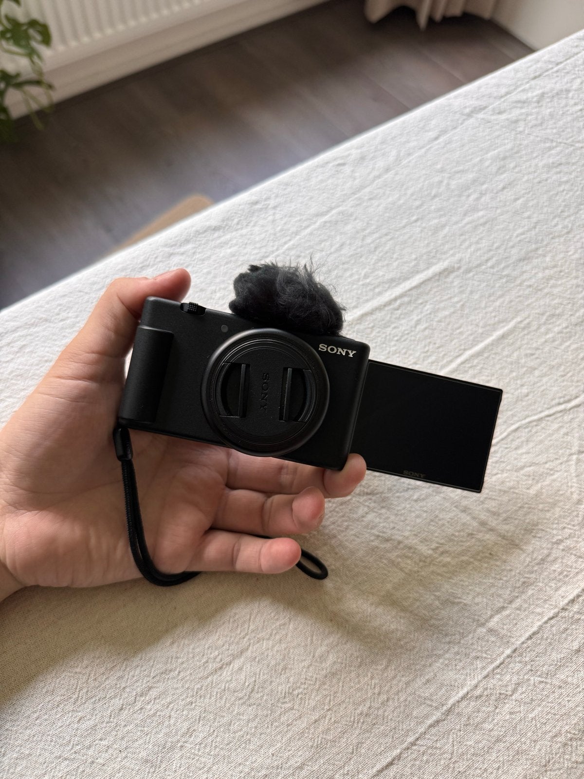 Sony ZV-1F Vlogcamera - Zo goed als nieuw, Ophalen, Screenprotector, Zo goed als nieuw, Bluetooth
