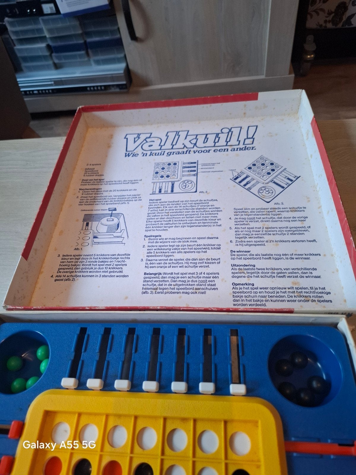 Valkuil! Bordspel van MB Spellen - Klassiek Gezinsspel, Onbekend, Ophalen of Verzenden, Drie of vier spelers, Onbekend