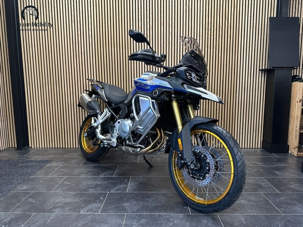 VOGE DS900X (ZILVER/BLAUW), Motorrijbewijs A, Bedrijf, Onbekend, Meer dan 35 kW