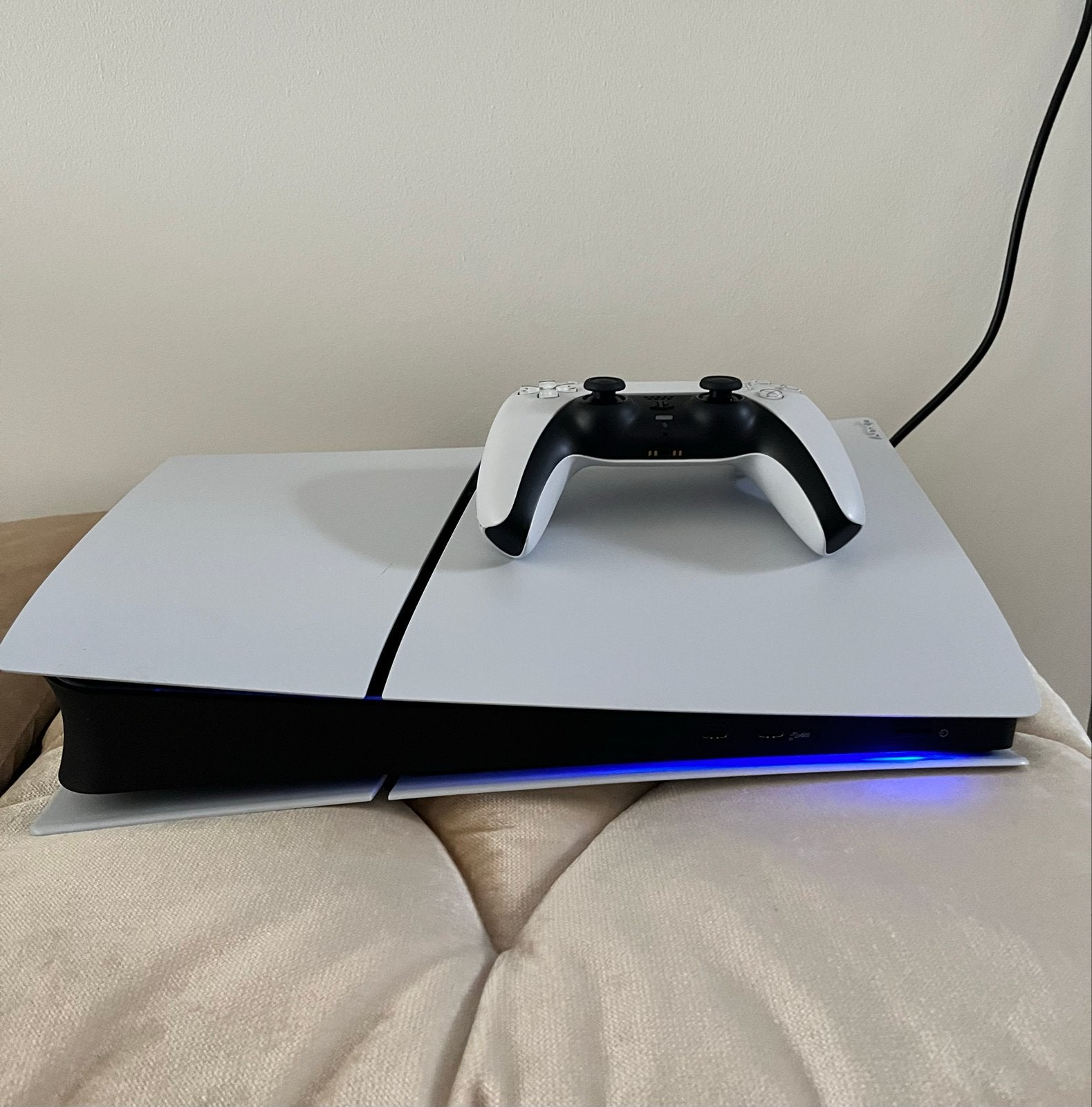 PS5 Slim Digital Edition - Zo goed als nieuw + Controller
