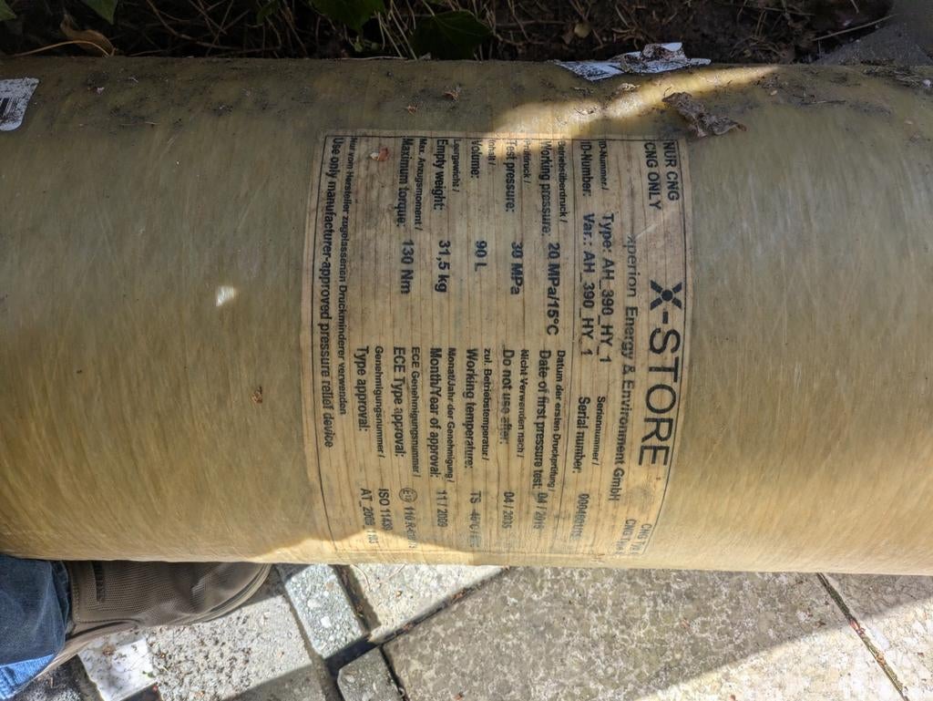 X-STORE CNG Type 4 Gastank 90L - Gebruikt, Auto-onderdelen, Brandstofsystemen, Ophalen, Gebruikt, Overige automerken