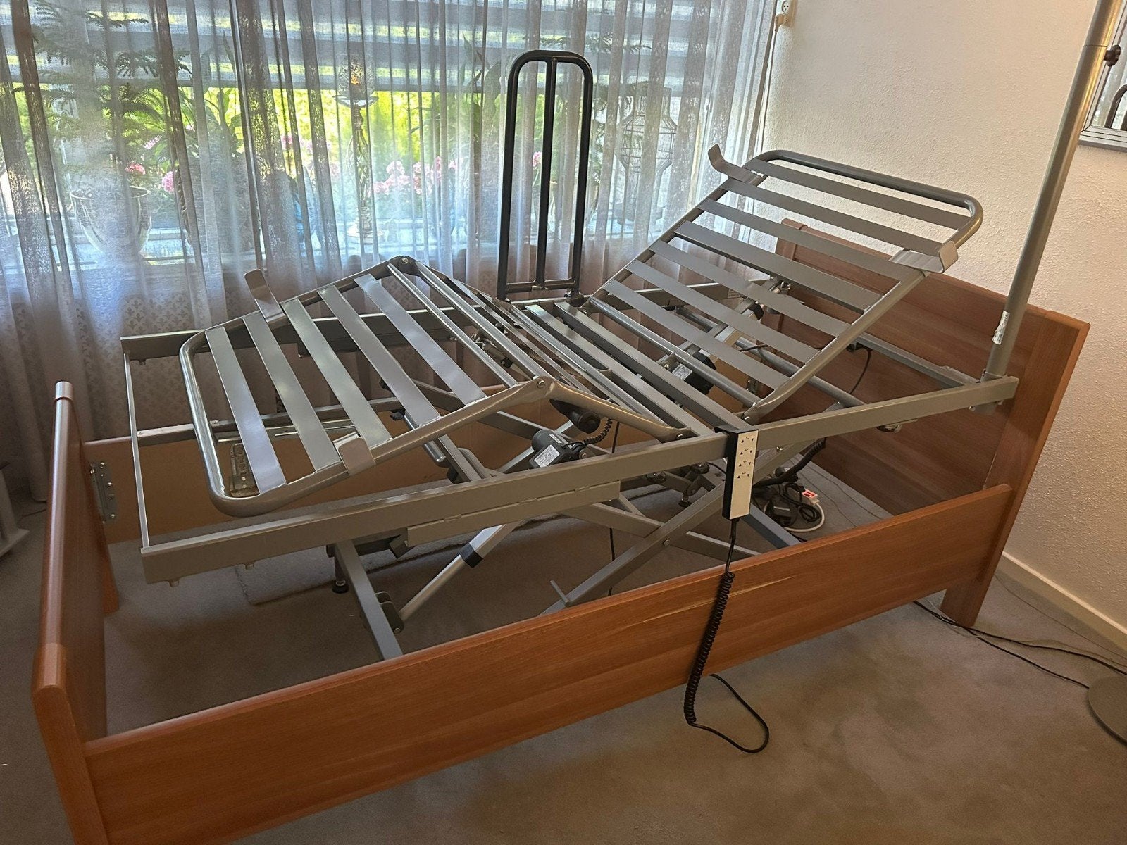 Semi prof. elec bedbodem hoog/laagbed + verpleegbed + extra, Ophalen, Overige materialen, 90 cm, Eenpersoons