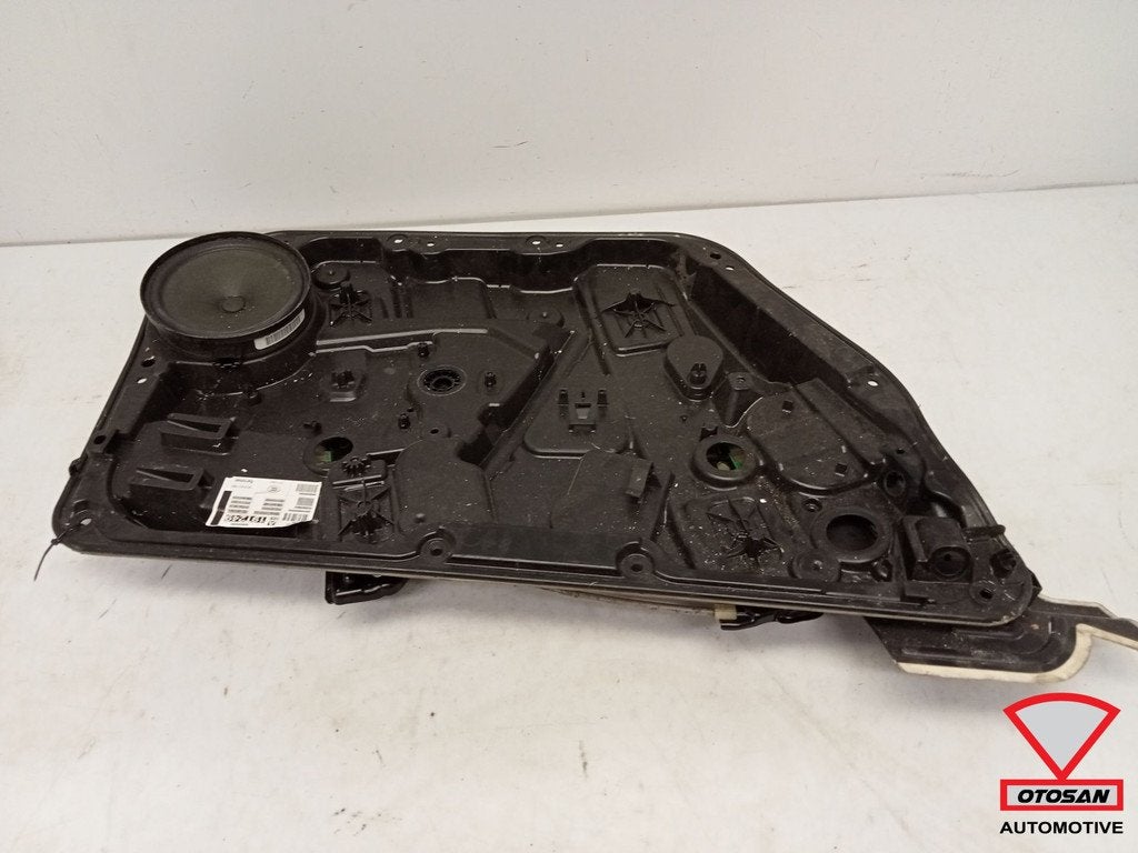 Mercedes B W246 Raammechanisme Rechts Voor A2465402005, Gebruikt, Mercedes-Benz AG, Mercedes-Benz, Ophalen of Verzenden