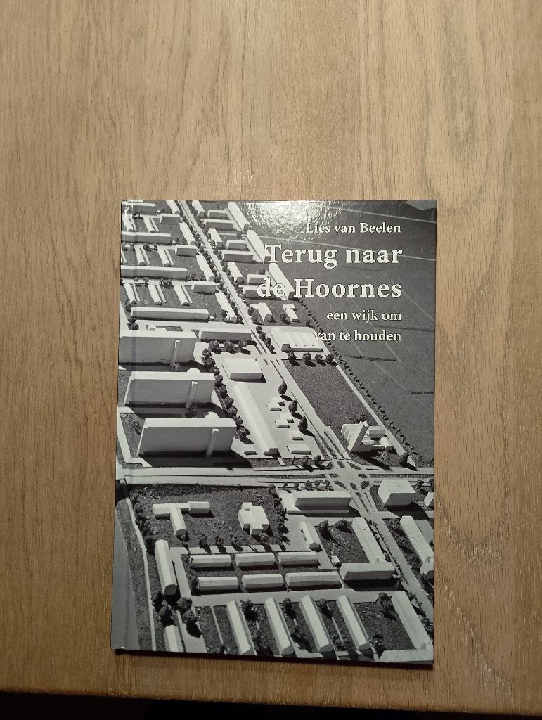 Terug naar Hoornes, Ophalen of Verzenden, 20e eeuw of later, Nieuw