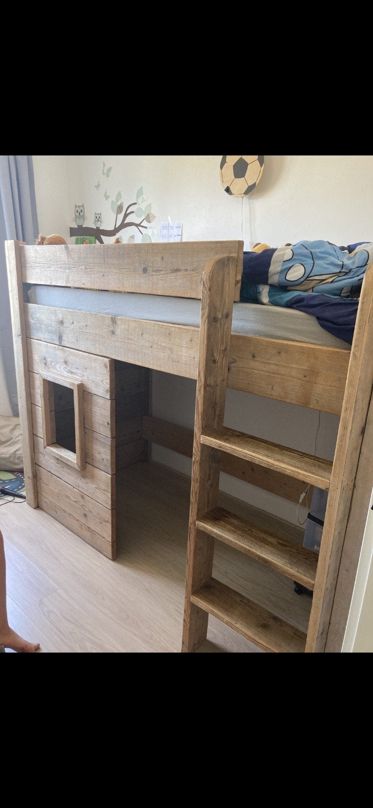 Fijne, houten hoogslaper te koop!, Kinderen en Baby's, Kinderkamer | Stapelbedden en Hoogslapers, Ophalen, Hoogslaper