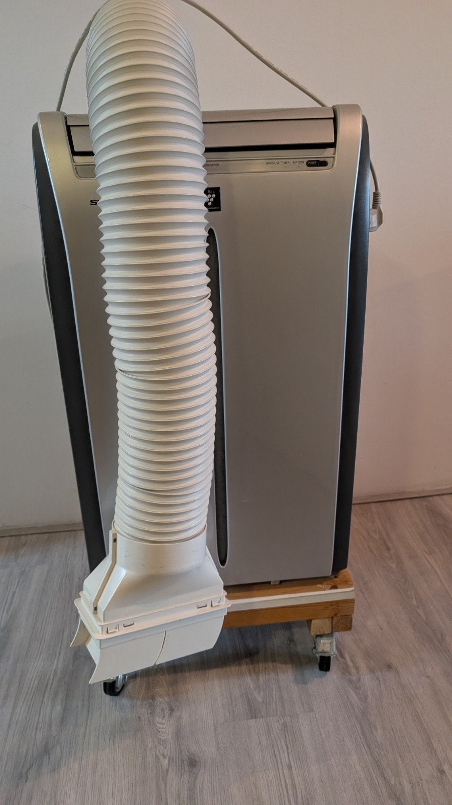 Mobiele airco - Sharp CV-P10PR, Ophalen, Gebruikt, Minder dan 60 m³, 3 snelheden of meer