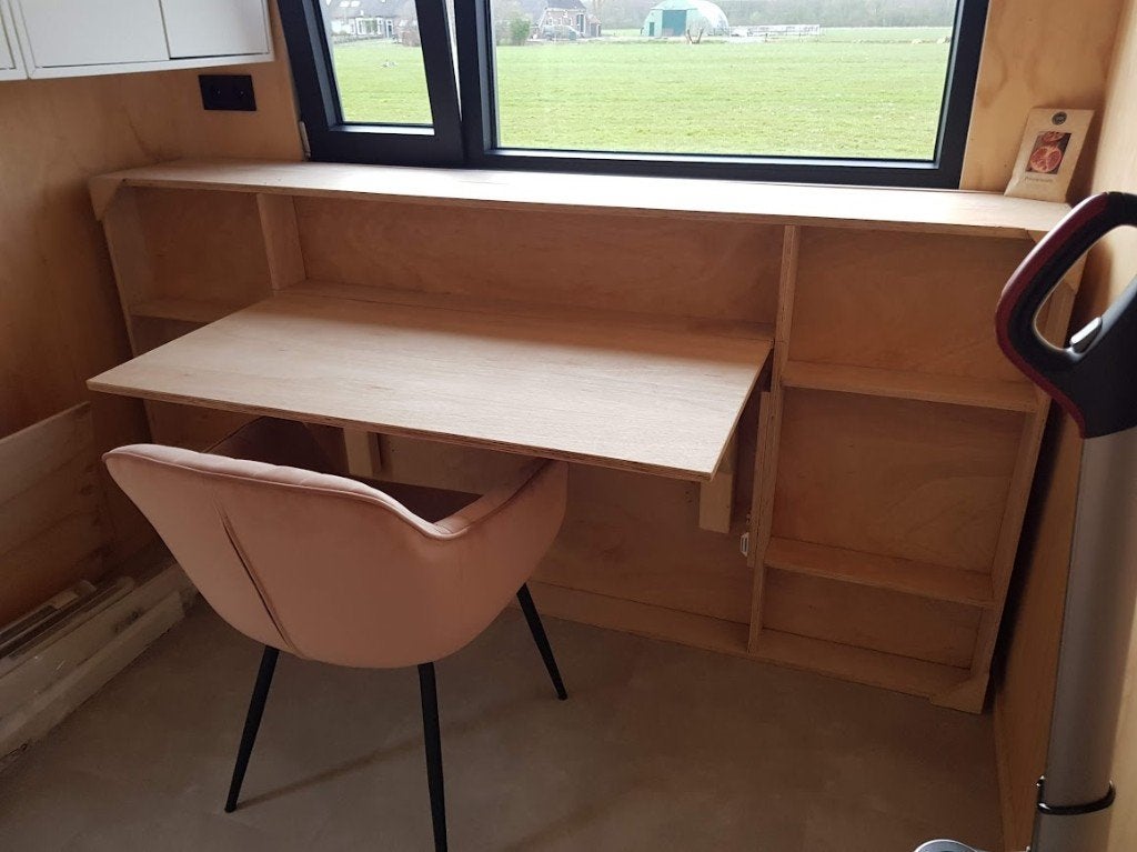 Uniek inklapbaar bureau/bed combinatie, ruimtebesparend, Ophalen, 202 cm, Zo goed als nieuw, Natuurlijk
