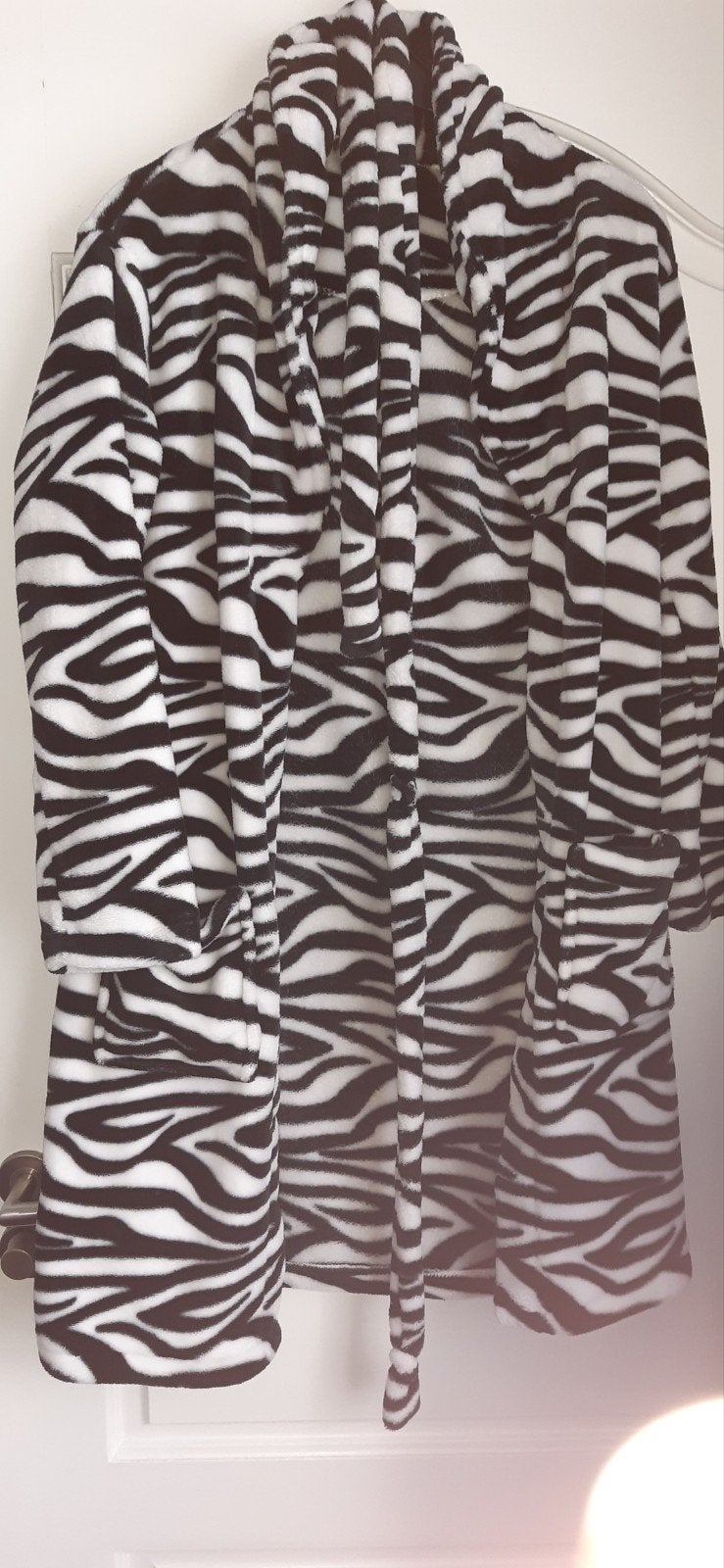 Nieuwe Zebra Badjas - Maat M, Onbekend, Ophalen of Verzenden, Nieuw