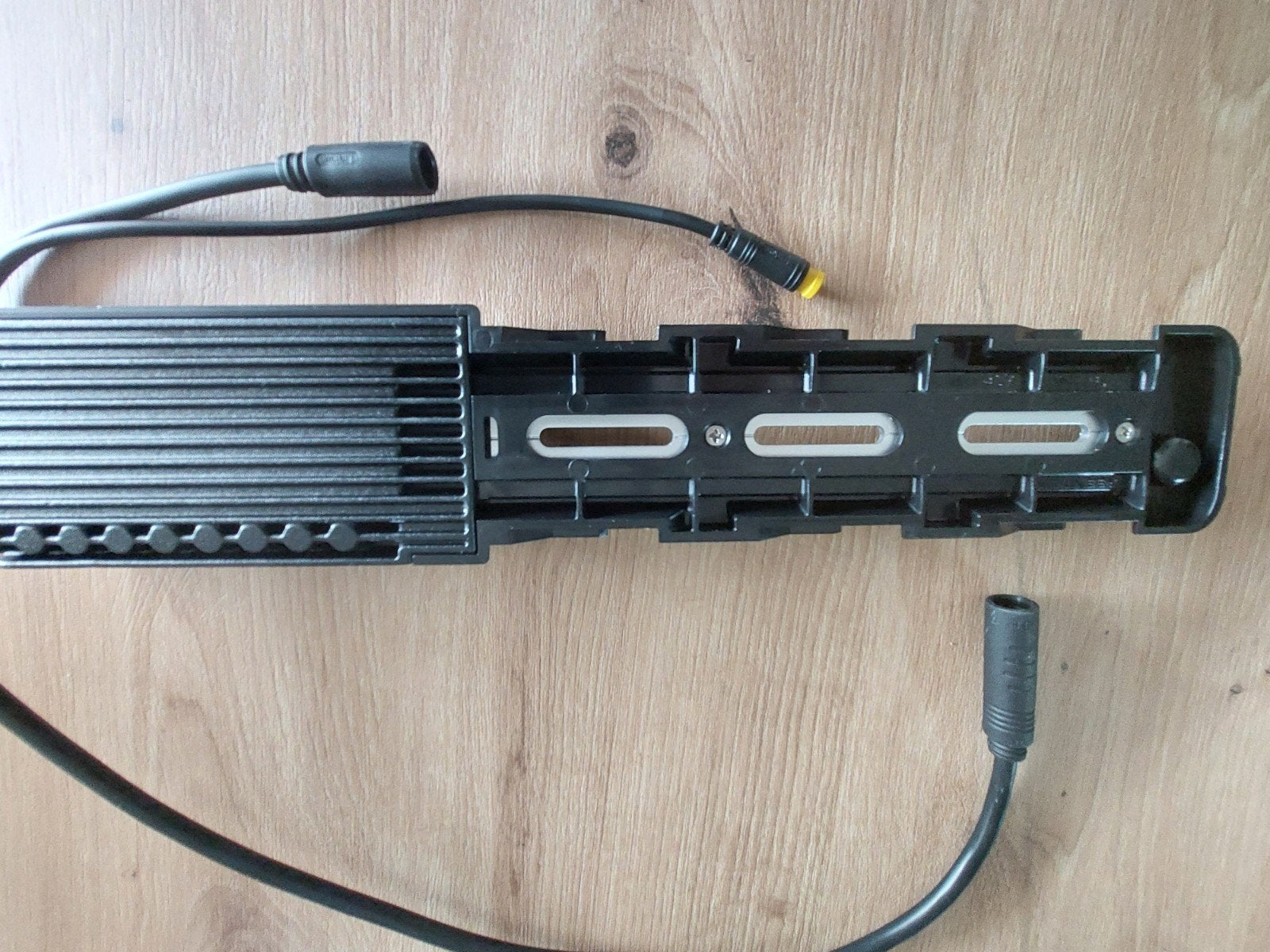36V E-Bike Controller 16A (Borstelloos) met Accuhouder Rails, Ophalen, Nieuw