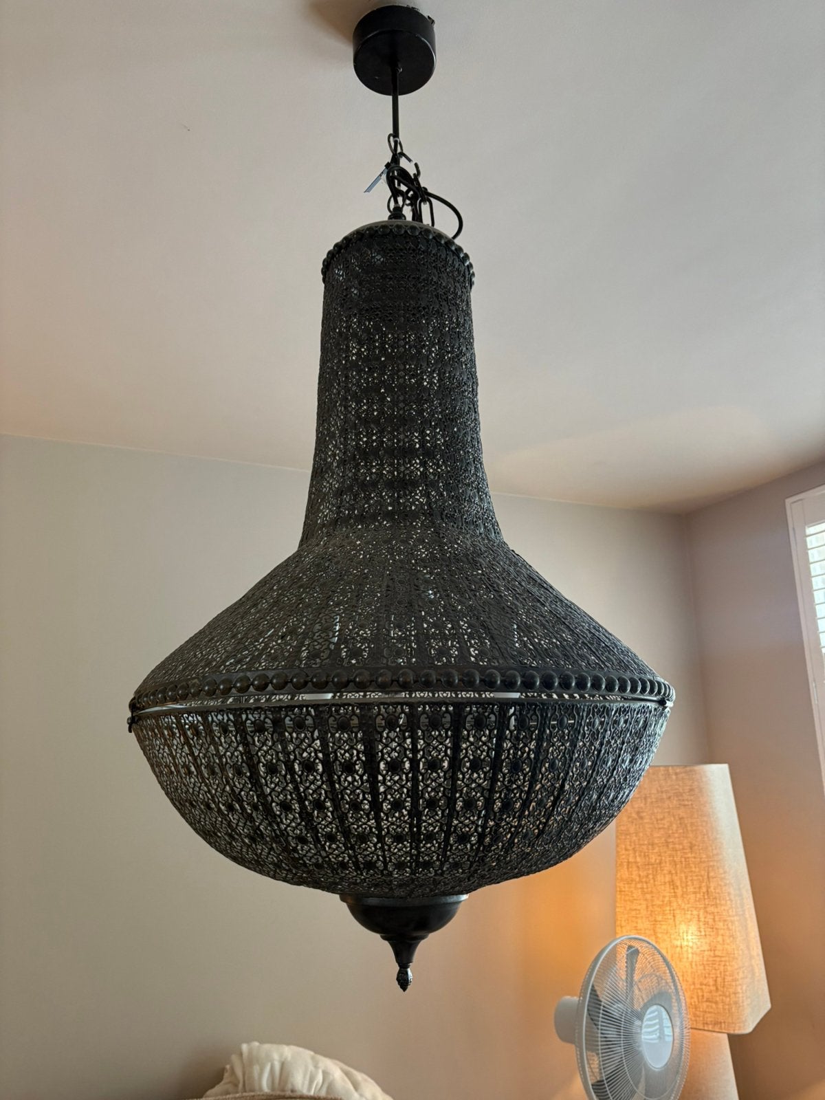 Zwarte oosterse lamp, Huis en Inrichting, Lampen | Kroonluchters, Ophalen, Zo goed als nieuw