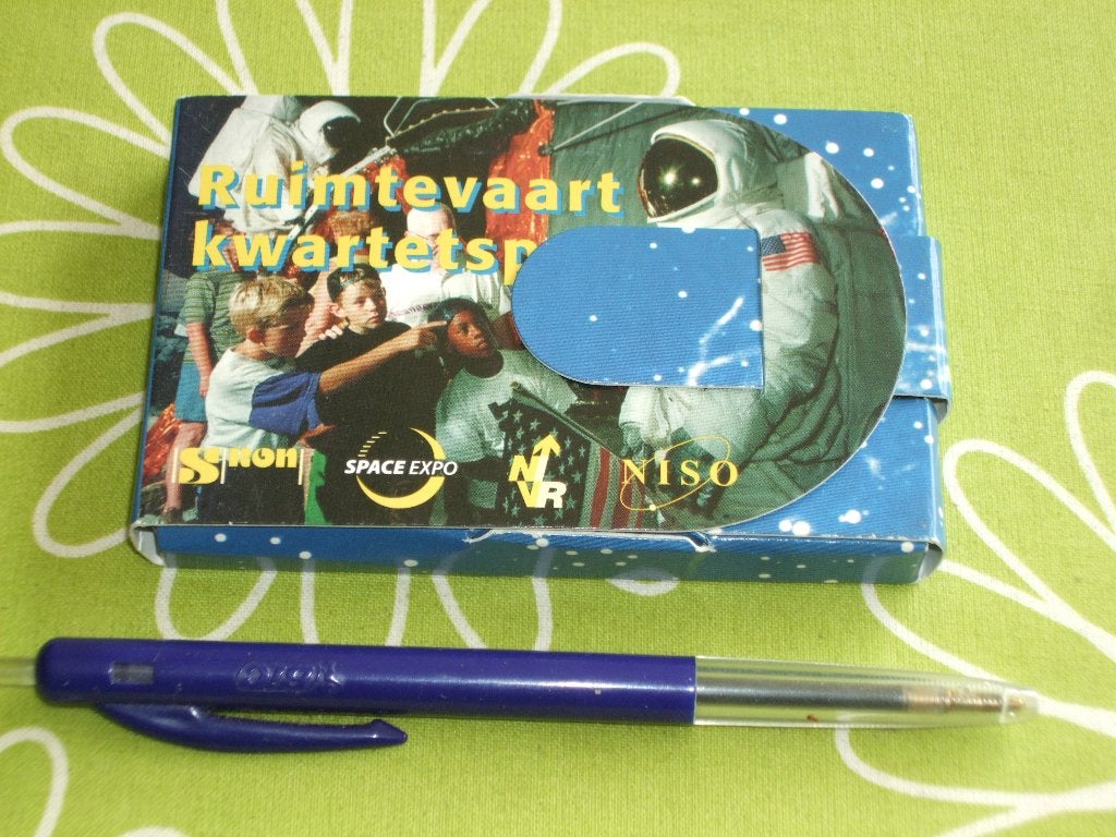 Ruimtevaart kwartet spel - Space expo, Ophalen of Verzenden, Zo goed als nieuw, Kwartet(ten)