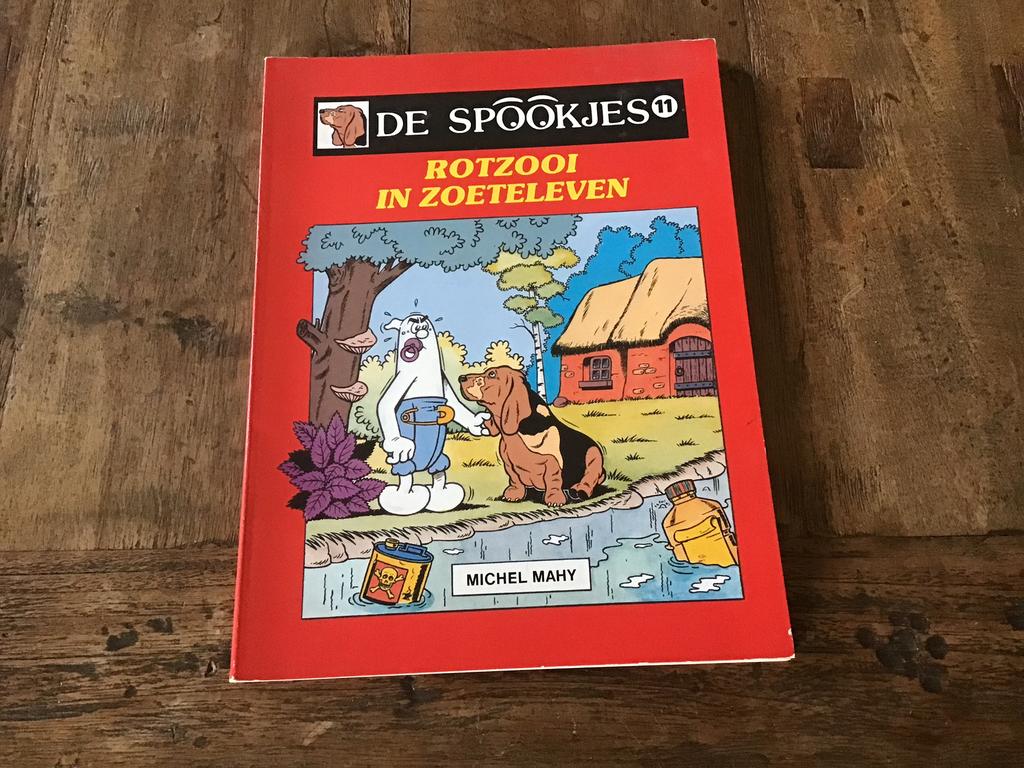 De spookjes Rotzooi in zoeteleven, Eén stripboek, Ophalen of Verzenden, Zo goed als nieuw