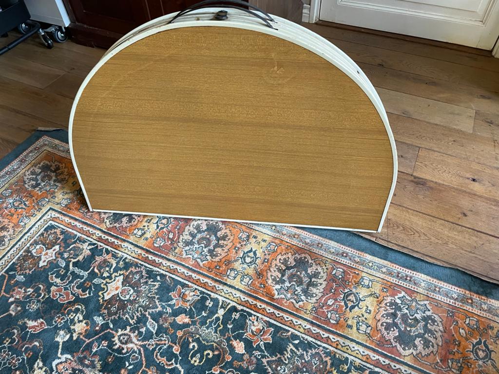 Vintage Inklapbare Camping Tafel - Compact & Stijlvol, Antiek en Kunst, Antiek | Meubels | Tafels, Ophalen