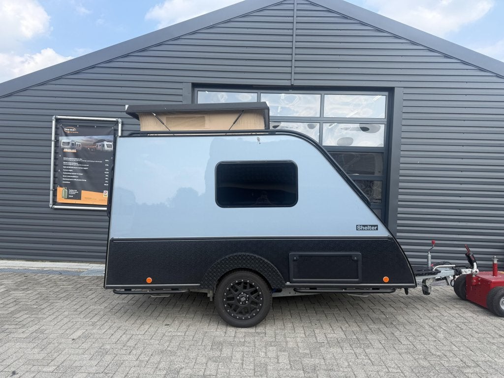 Kip Shelter PLUS OUTBACK | DE WAARD LUIFEL | OPZETTAFEL, Caravans en Kamperen, Caravans, Overige typen, Schokbreker, Kip, Tot en met 2