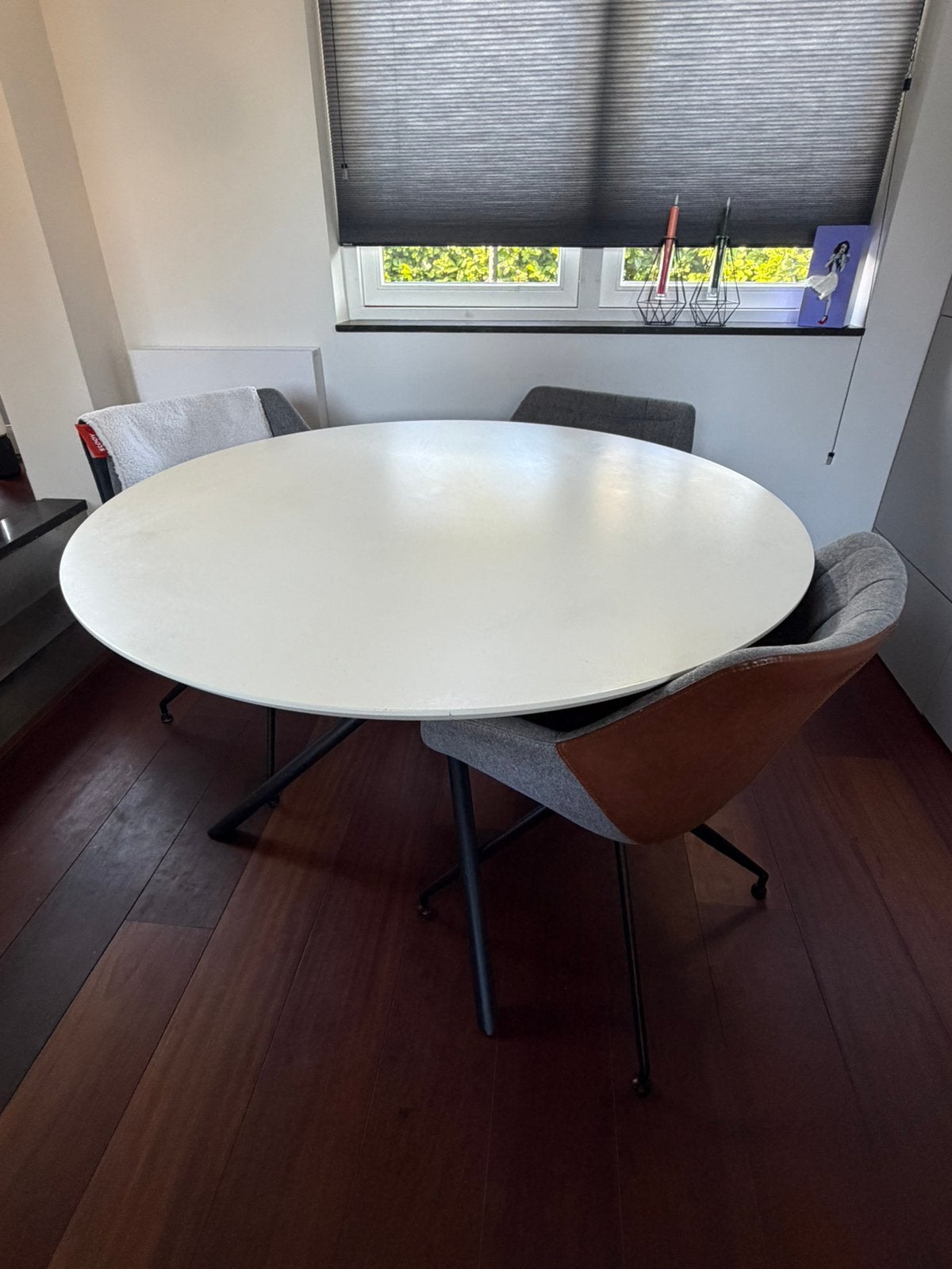 Ronde eettafel, Ophalen, Gebruikt, Rond, 100 tot 150 cm