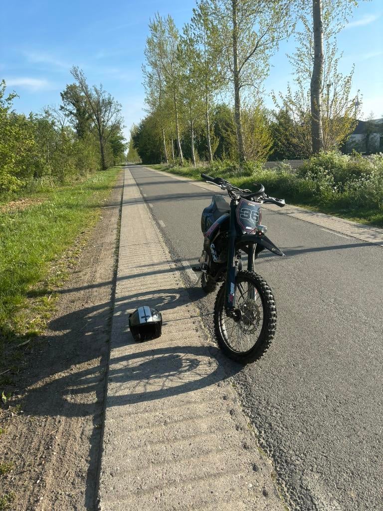 250cc crossmotor ruilen voor 172 blok of een mio 100, Ophalen, Zo goed als nieuw, Overige typen