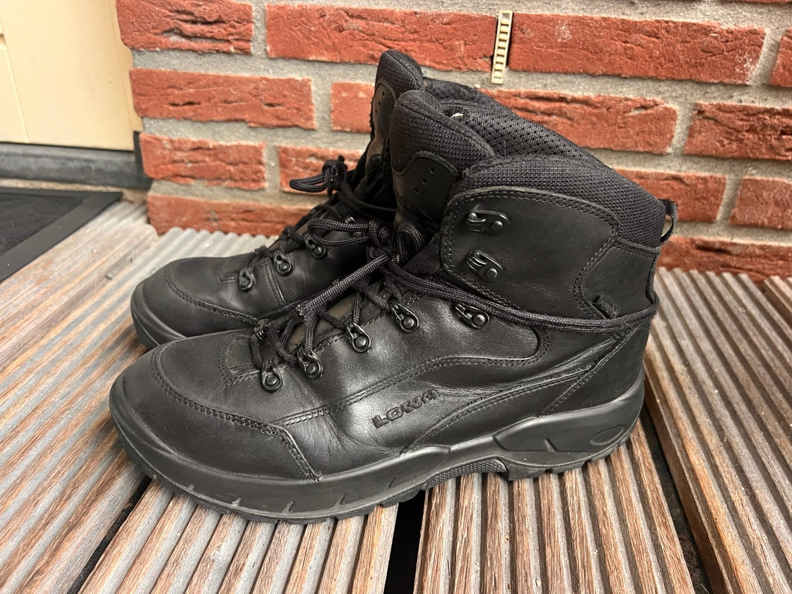 Schoenen van Lowa in maat 45, Ophalen of Verzenden, Zo goed als nieuw, Schoenen