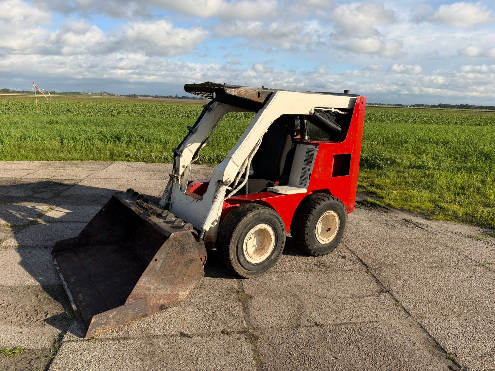 Schranklader Bobcat shovel Skidster minishovel MARGE, Ophalen, Wiellader of Shovel