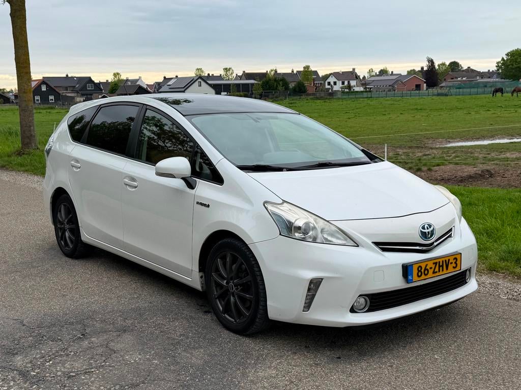 Toyota Prius Wagon 1.8 Aspiration 96g AUT APK 11-2026 NAP 7, Auto's, Toyota, Euro 5, Gebruikt, Beige, 4 cilinders