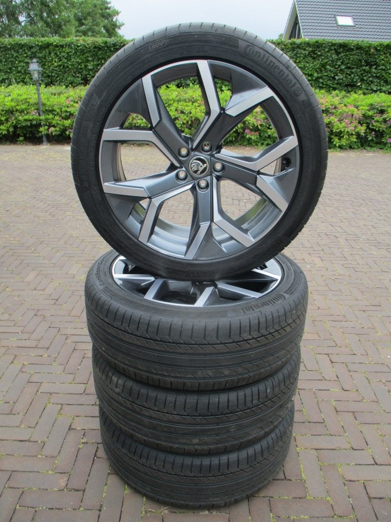 NIEUW Originele Skoda Kodiaq II 20 inch velgen RS Rila, Banden en Velgen, Nieuw, Ophalen of Verzenden, 235 mm