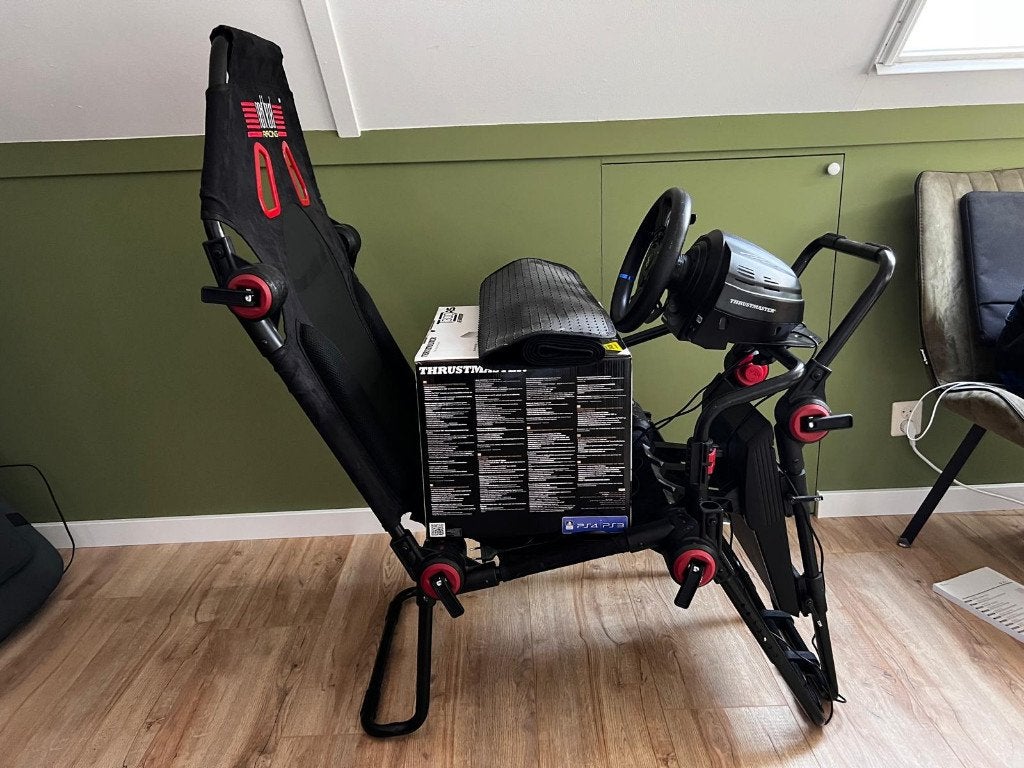 Thrustmaster T300 RS GT Zwart + Next Level Racing F-GT LITE, Ophalen, Zo goed als nieuw, Logitech, Thrustmaster