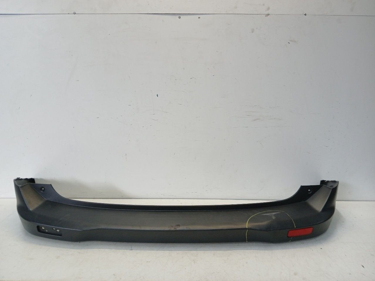 Bumper achter Ford Transit, Onderdelen@venauto.nl, Van der Ven Autorecycling B.V., Gebruikt, Ettenseweg 76, 4706 PB Roosendaal, The Netherlands