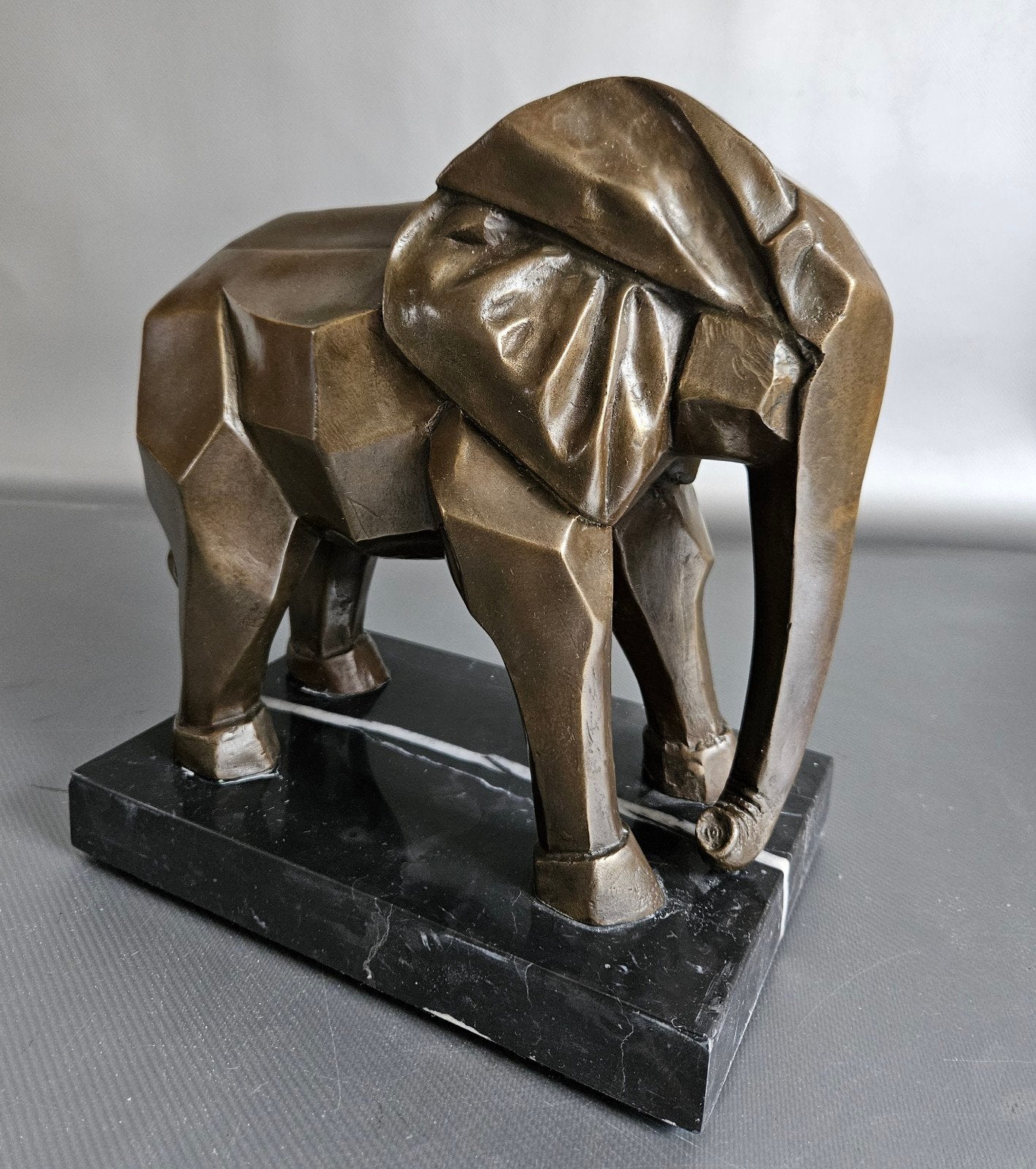 Bronzen Art Deco olifant op een zwart marmeren voet., Ophalen of Verzenden, Dier