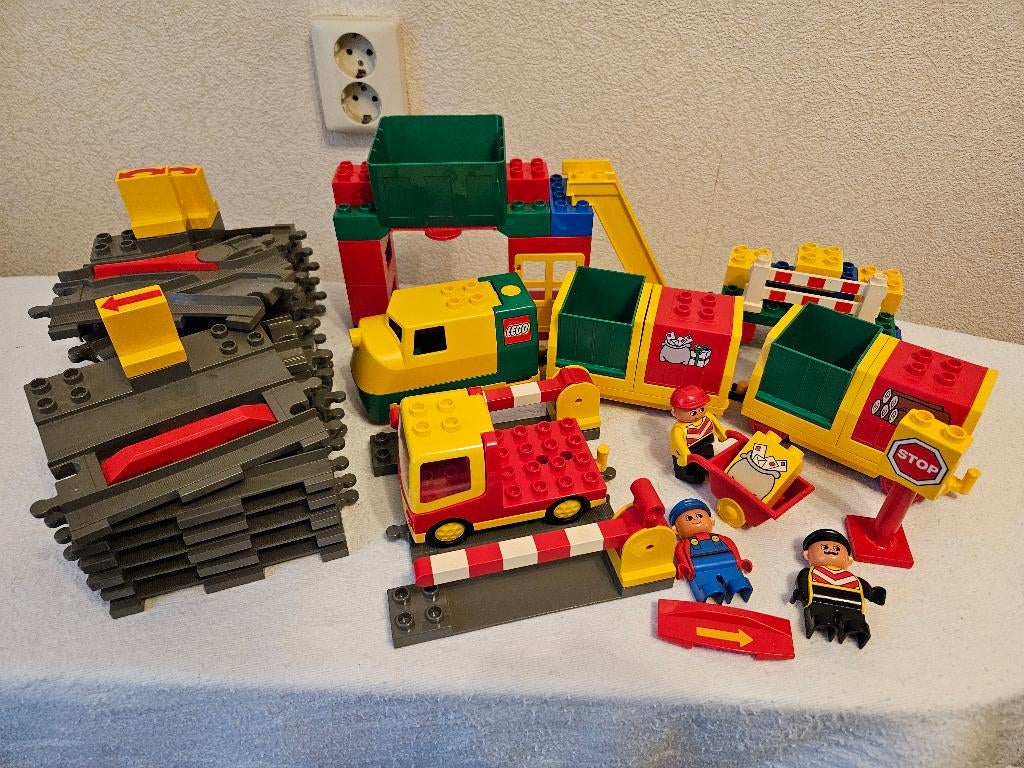 Lego Duplo 2933 complete grote set trein met wagons, rails, Overige thema's, Ophalen of Verzenden, Zo goed als nieuw, Compleet