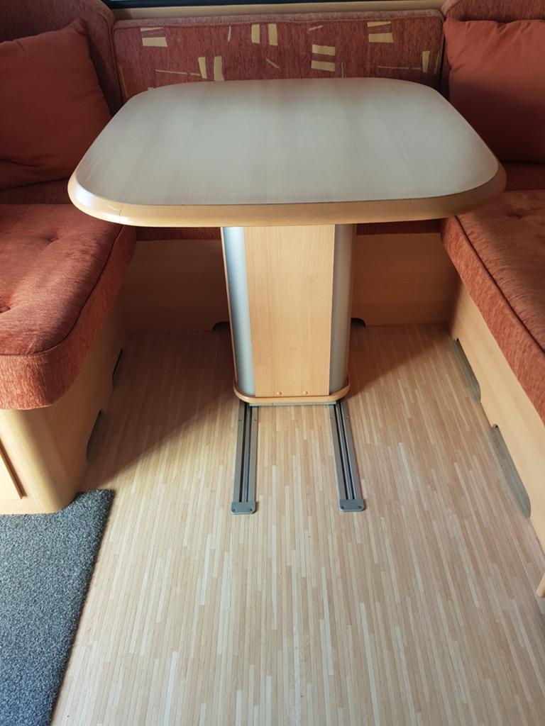Caravan/camper tafel op kantel voet, blad maat 102 x 80 cm., Caravans en Kamperen, Caravan accessoires, Ophalen, Zo goed als nieuw