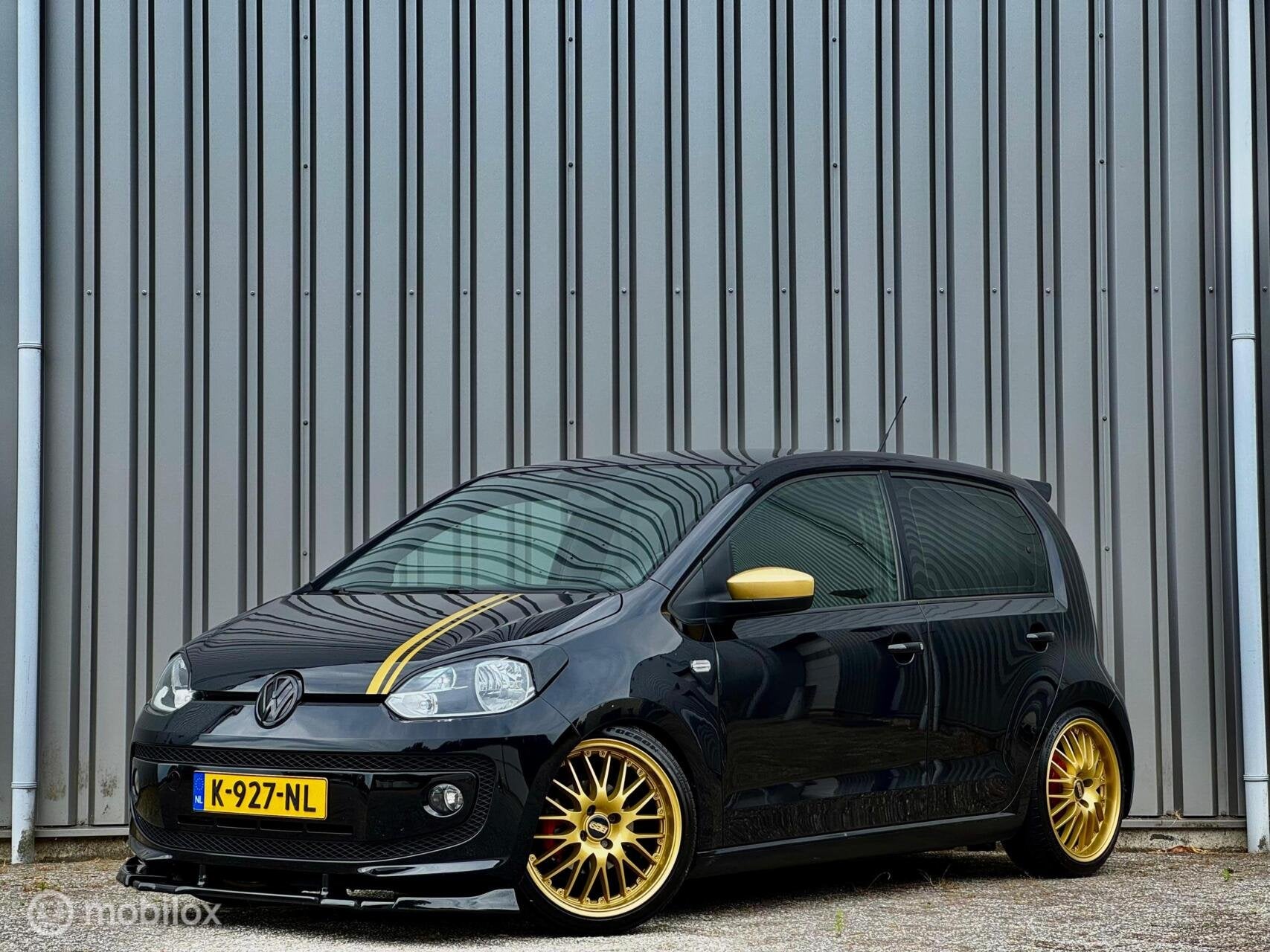 Volkswagen Up! 1.0|Custom|Uniek|BBS|Show-Auto|Schroefset|90P, Auto's, Voorwielaandrijving, Stof, Gebruikt, Zwart
