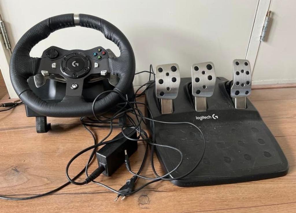 Logitech G920 racestuur voor Xbox en PC met USB, Spelcomputers en Games, Spelcomputers | Xbox | Accessoires, Ophalen, Zo goed als nieuw