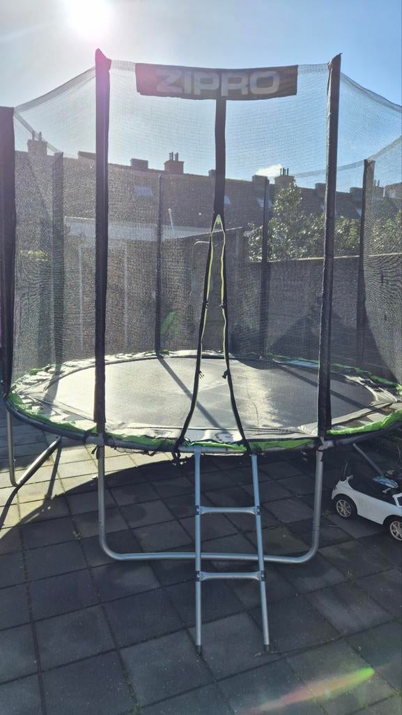 Zipro trampoline, Ophalen of Verzenden, Zo goed als nieuw