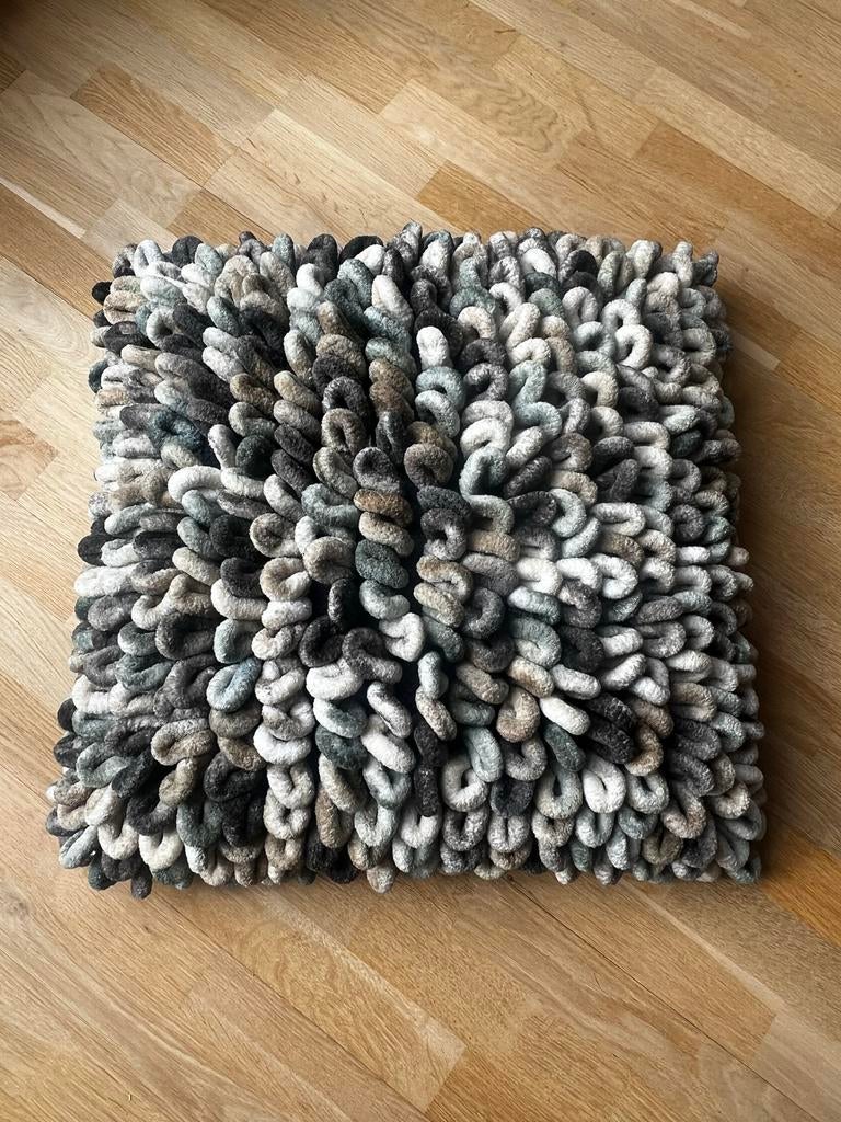 Kussen Lusso Multicolor 60x60 (KWANTUM), Huis en Inrichting, Ophalen, Zo goed als nieuw, Grijs, Vierkant