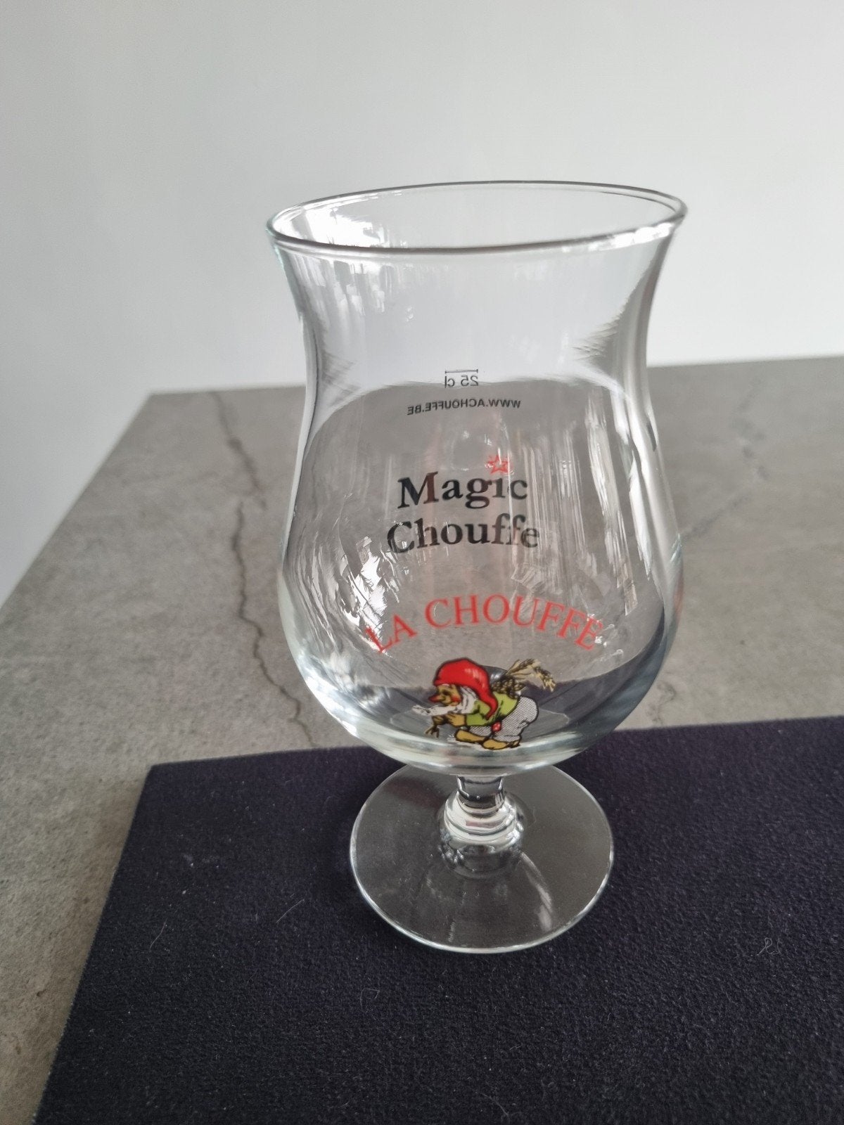 La Chouffe, Magic Chouffe Bierglas, Verzamelen, Ophalen of Verzenden, Zo goed als nieuw, Glas of Glazen, Overige merken