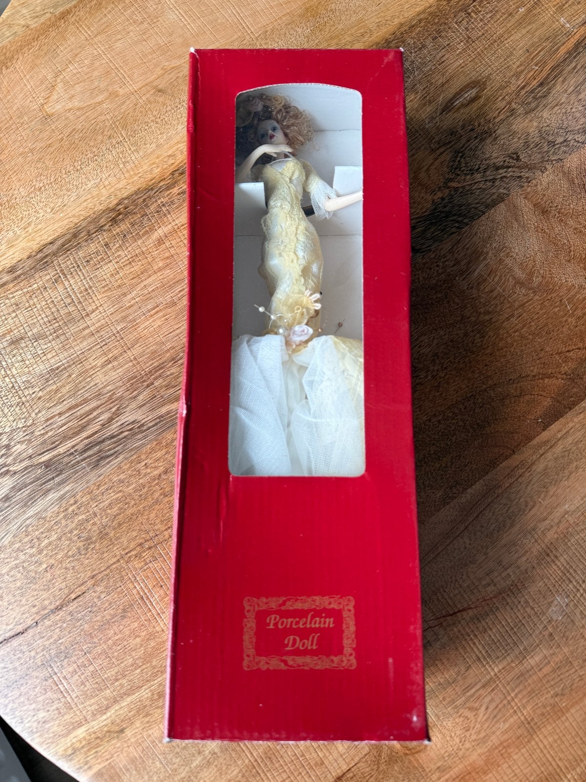 Vintage Porseleinen Pop in Bruidsjurk - Decoratie, Onbekend, Nieuw, Ophalen of Verzenden, Onbekend