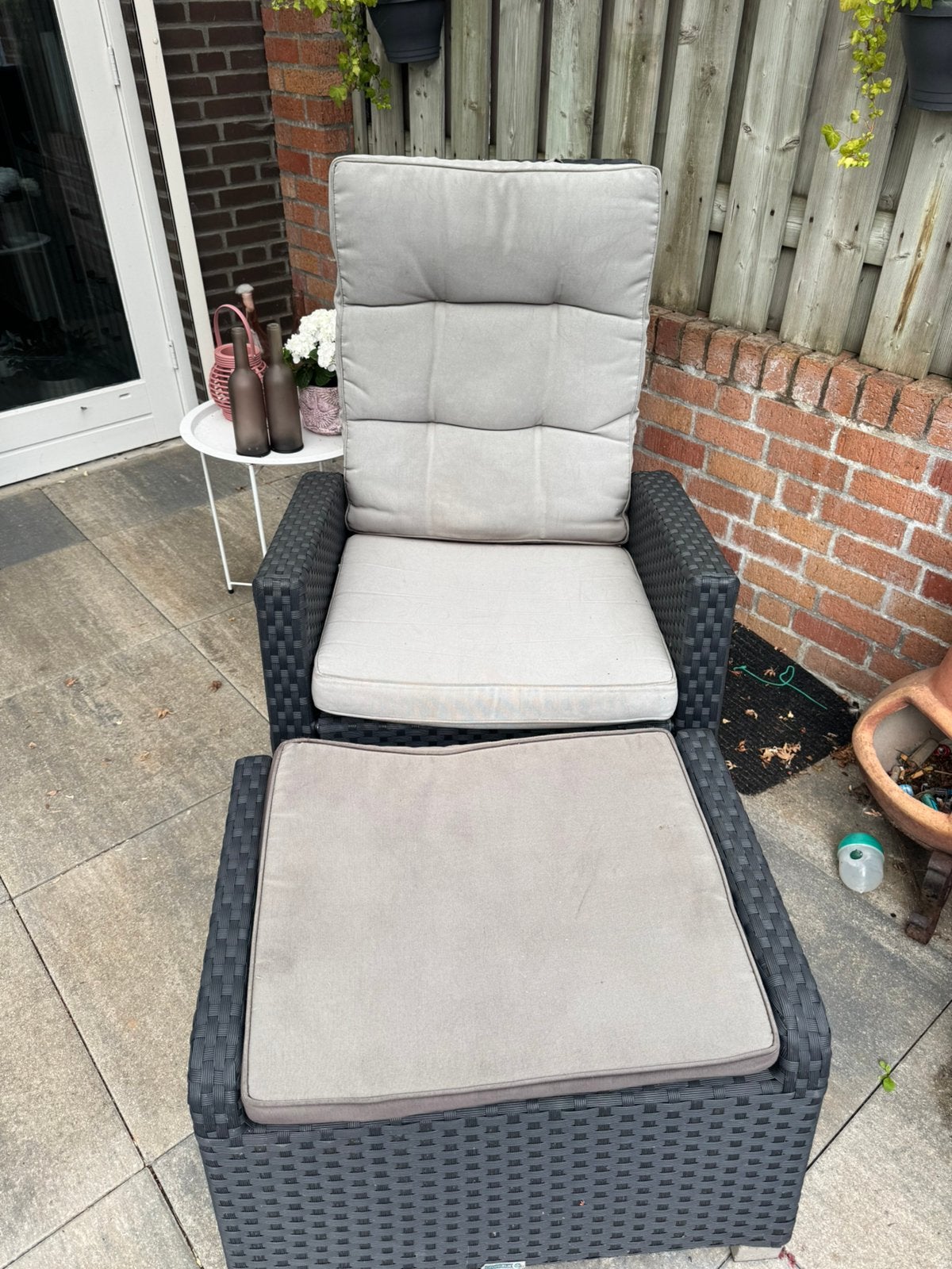 Schommelstoel met  voetenbank, Tuin en Terras, Ophalen, Gebruikt, Kunststof, Verstelbaar